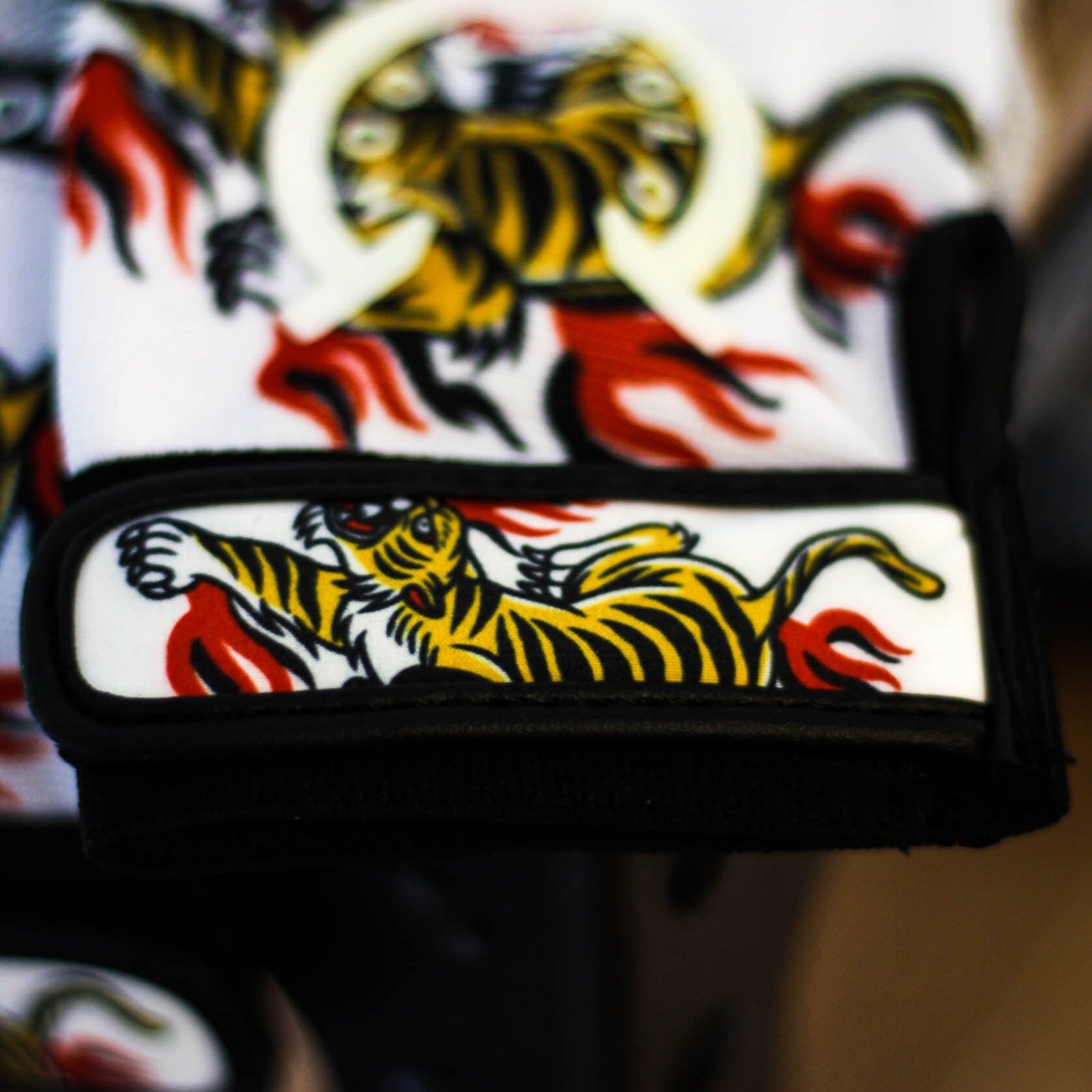 Polo Gloves - Tiger Flame