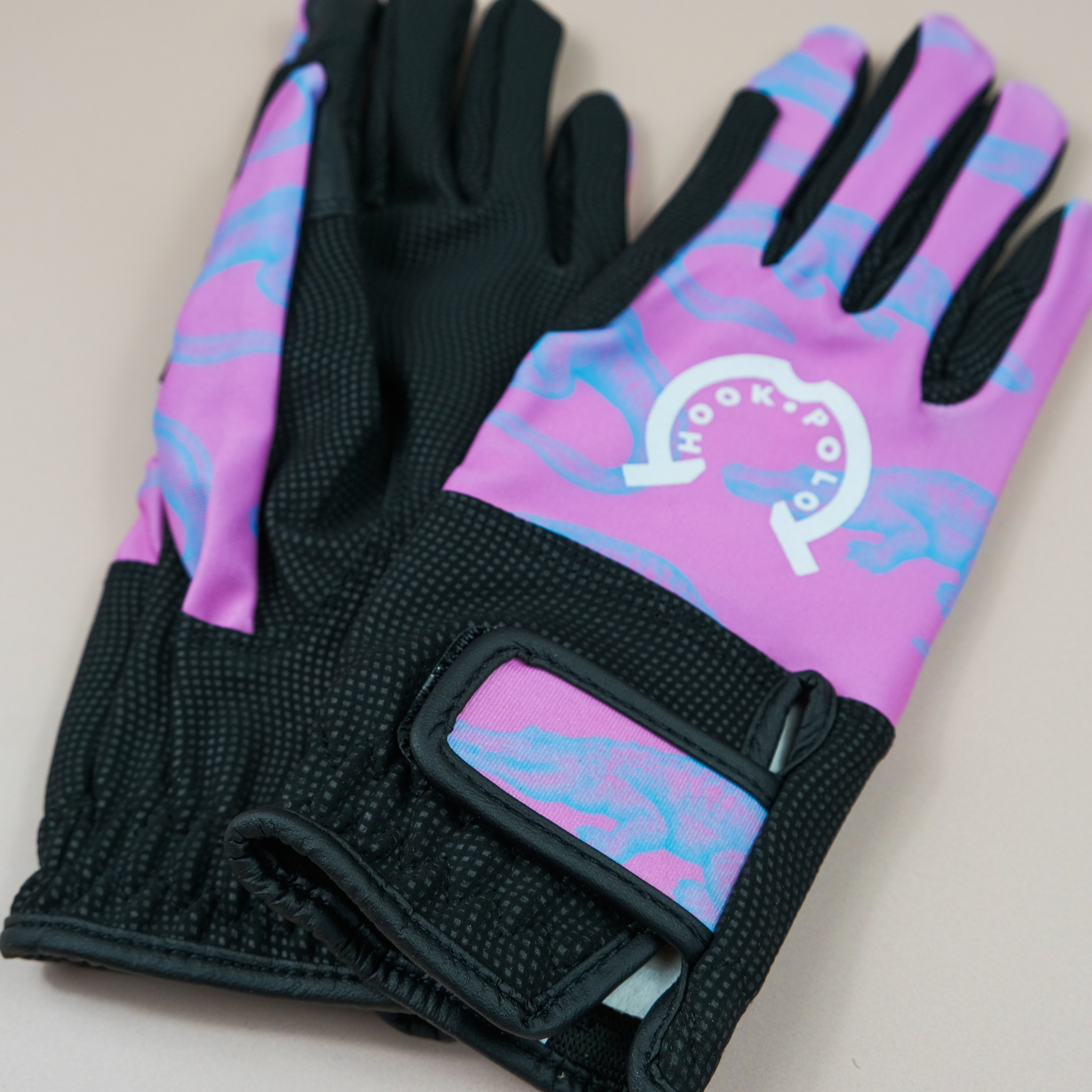 Riding Gloves - Pink Crocodiles